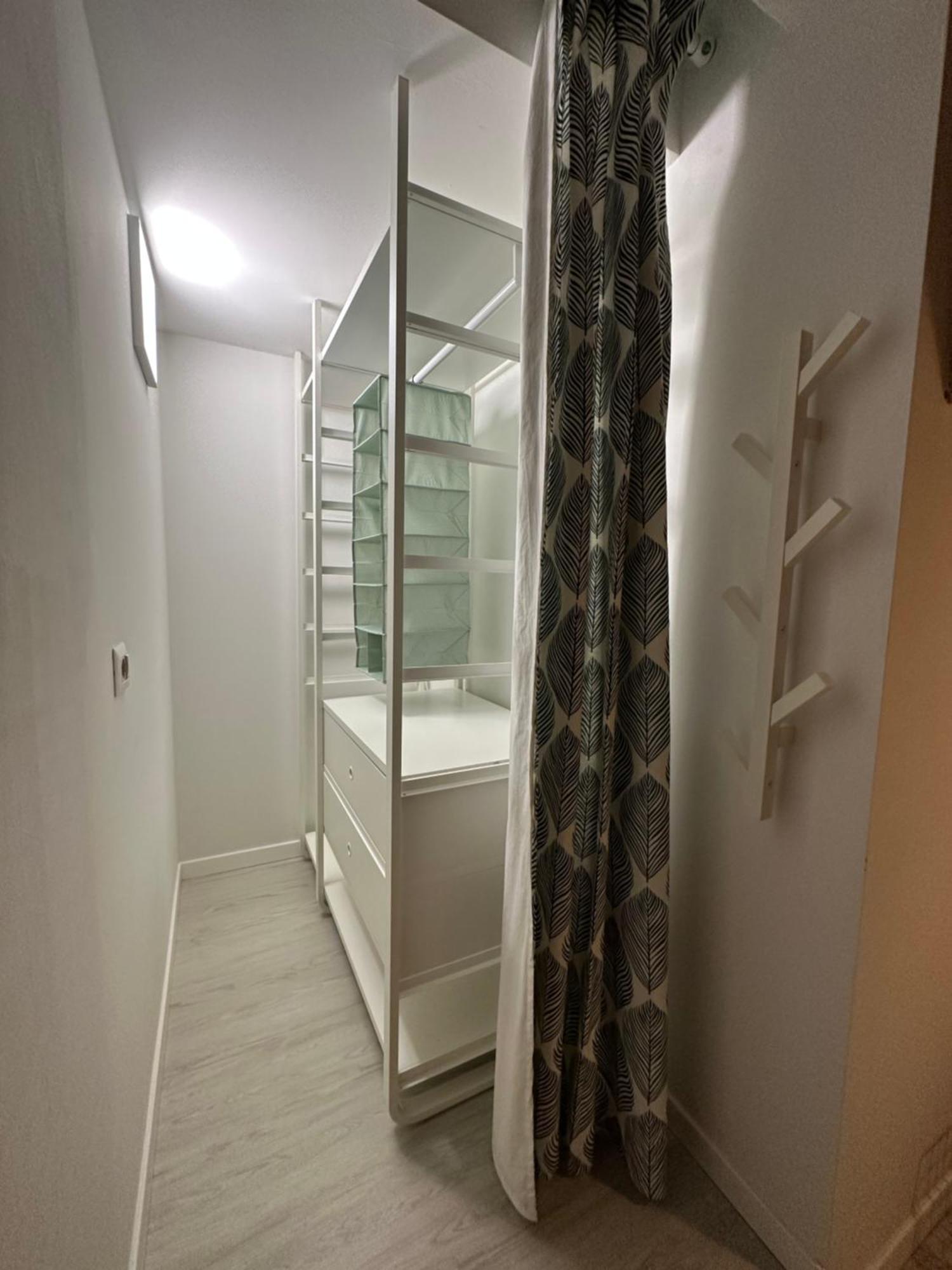 Flowers, A Cozy Suite In Milano Exterior foto