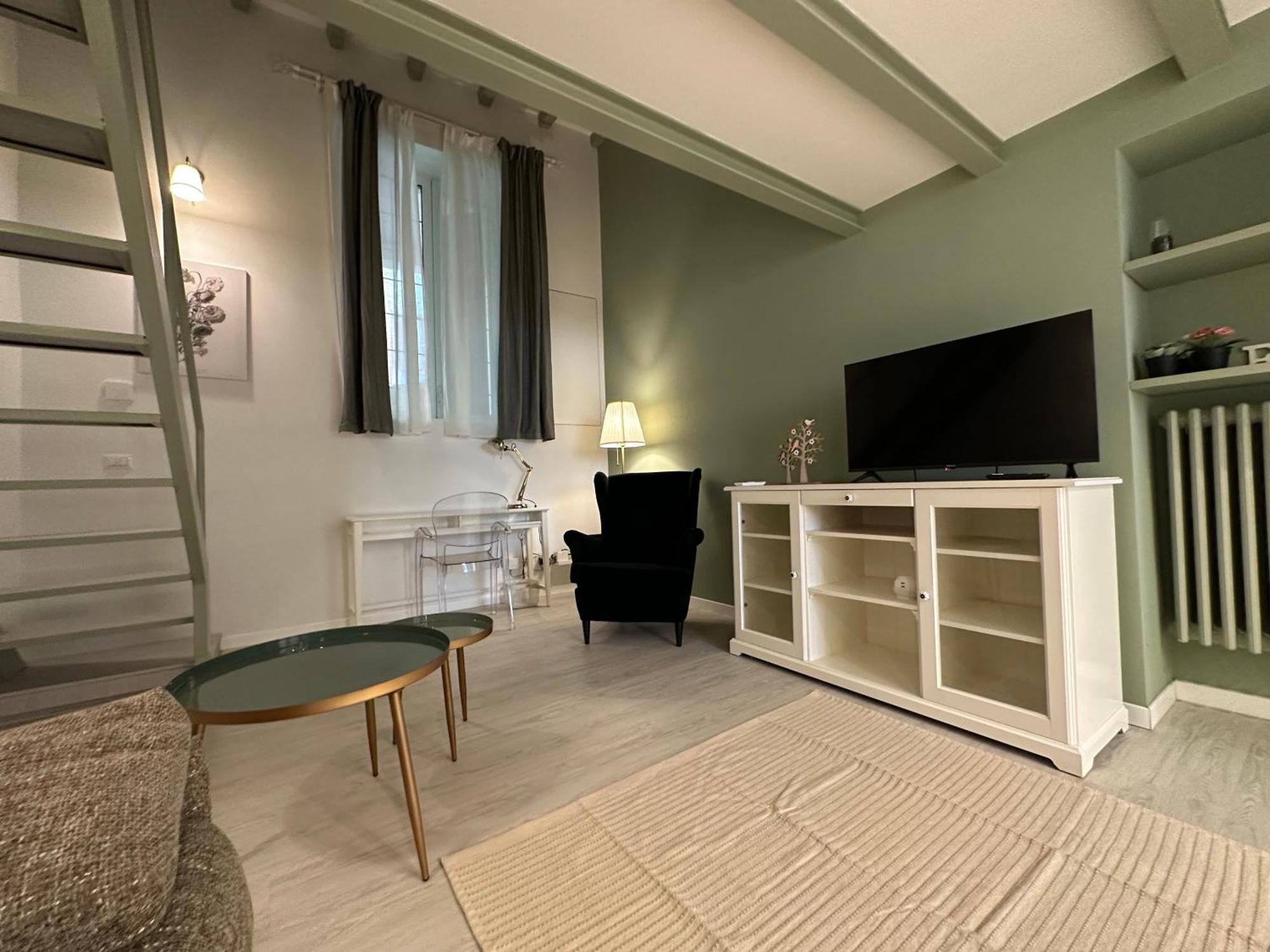 Flowers, A Cozy Suite In Milano Exterior foto